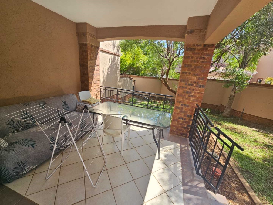To Let 3 Bedroom Property for Rent in Woodhill Estate Gauteng