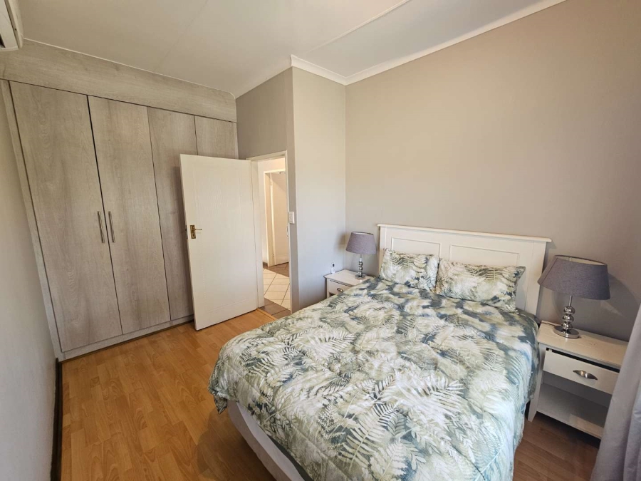 To Let 3 Bedroom Property for Rent in Woodhill Estate Gauteng