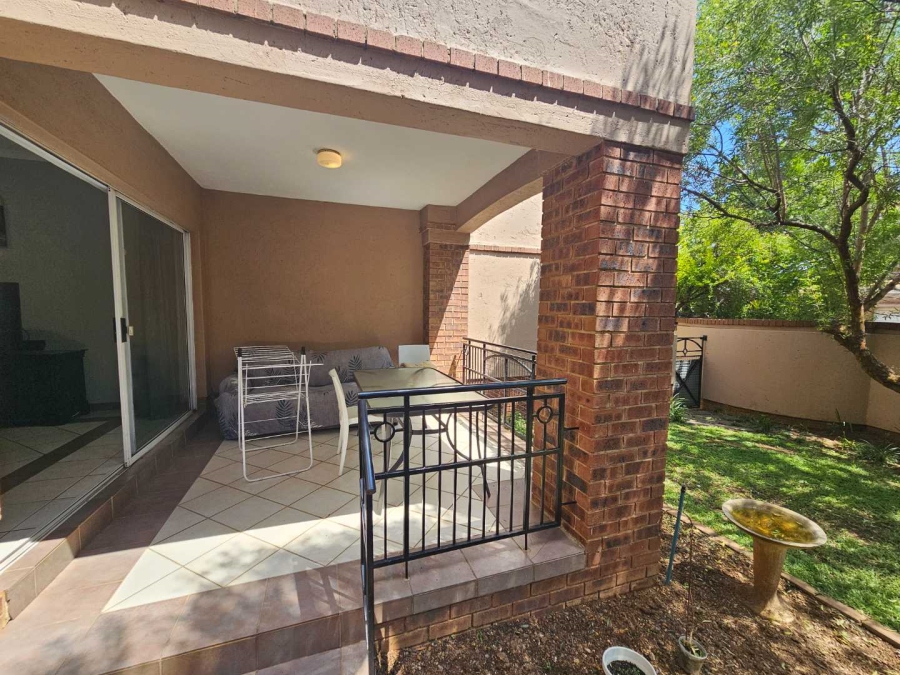 To Let 3 Bedroom Property for Rent in Woodhill Estate Gauteng