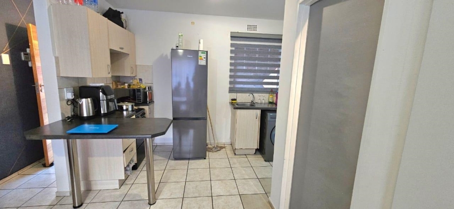 1 Bedroom Property for Sale in Crystal Park Gauteng