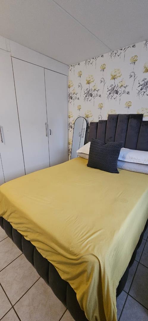 1 Bedroom Property for Sale in Crystal Park Gauteng