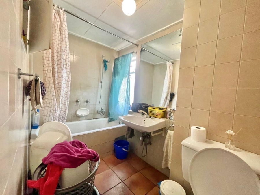 2 Bedroom Property for Sale in Riviera Gauteng