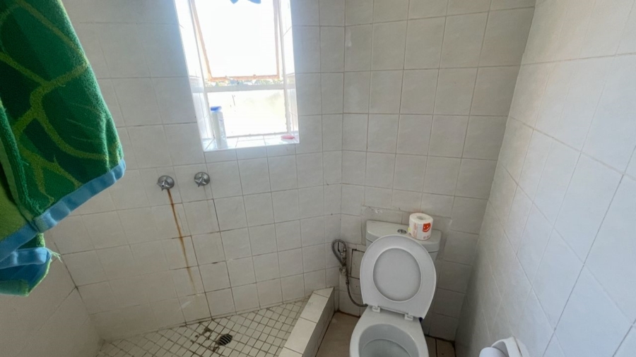 2 Bedroom Property for Sale in Weavind Park Gauteng