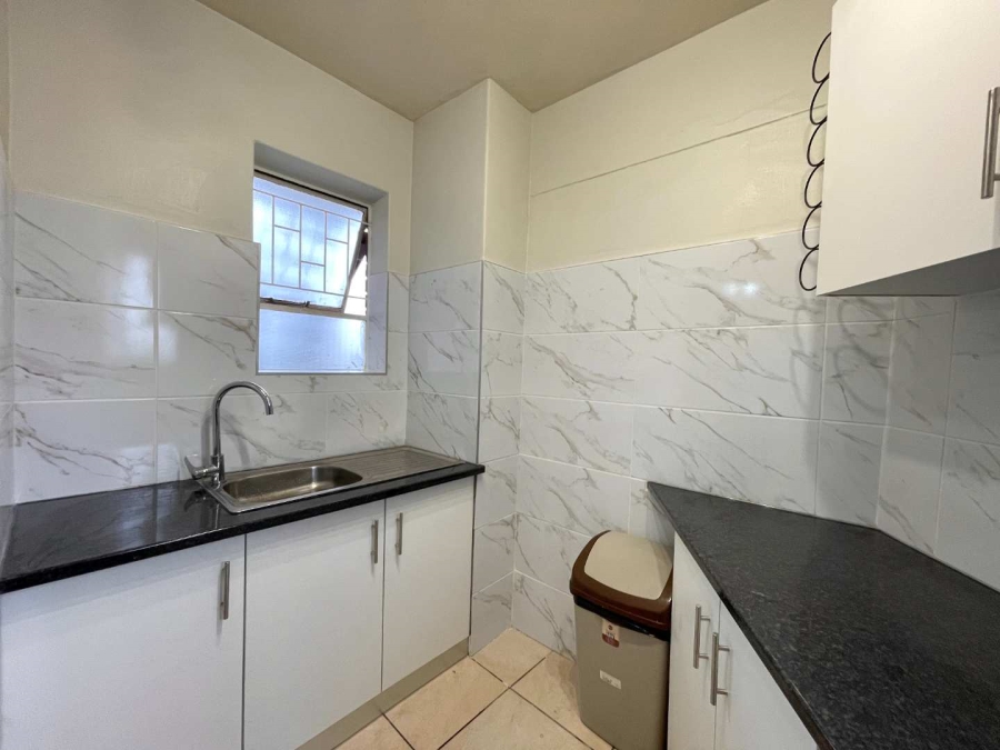 2 Bedroom Property for Sale in Weavind Park Gauteng