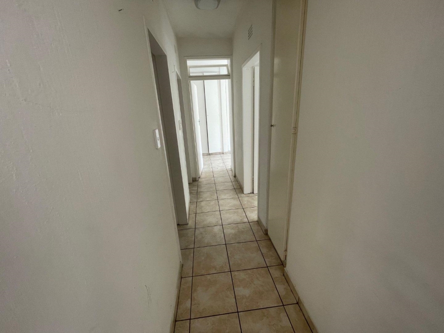 To Let 2 Bedroom Property for Rent in Sandown Gauteng