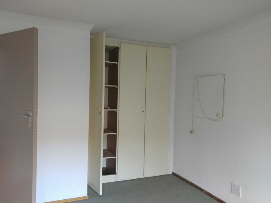 3 Bedroom Property for Sale in Val de Grace Gauteng