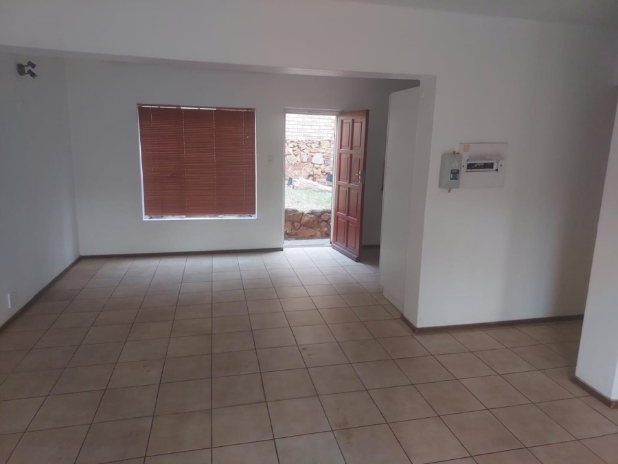 3 Bedroom Property for Sale in Val de Grace Gauteng