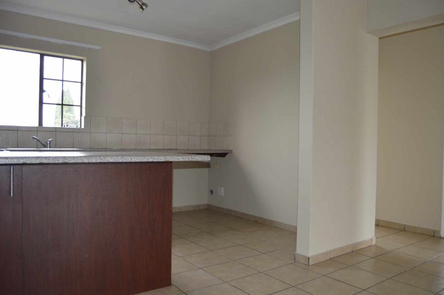 2 Bedroom Property for Sale in Birchleigh Gauteng