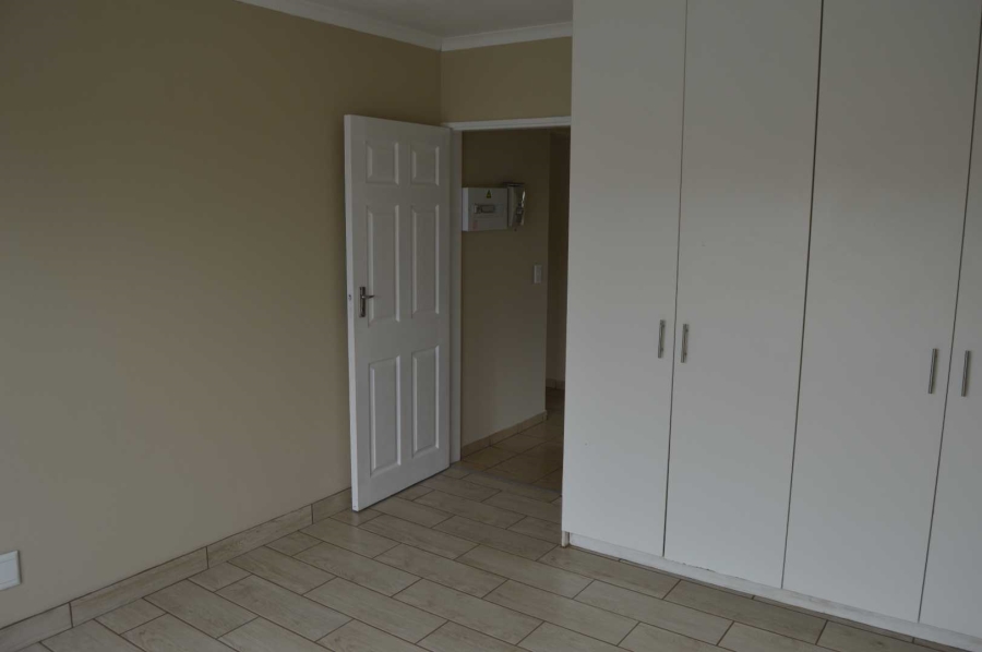 2 Bedroom Property for Sale in Birchleigh Gauteng