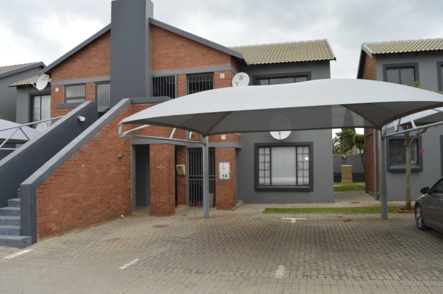 2 Bedroom Property for Sale in Birchleigh Gauteng