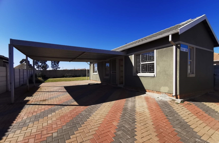 To Let 3 Bedroom Property for Rent in Leopard
