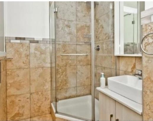 To Let 1 Bedroom Property for Rent in Illovo Gauteng