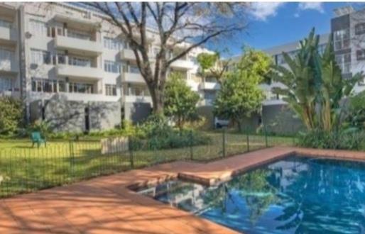 To Let 1 Bedroom Property for Rent in Illovo Gauteng