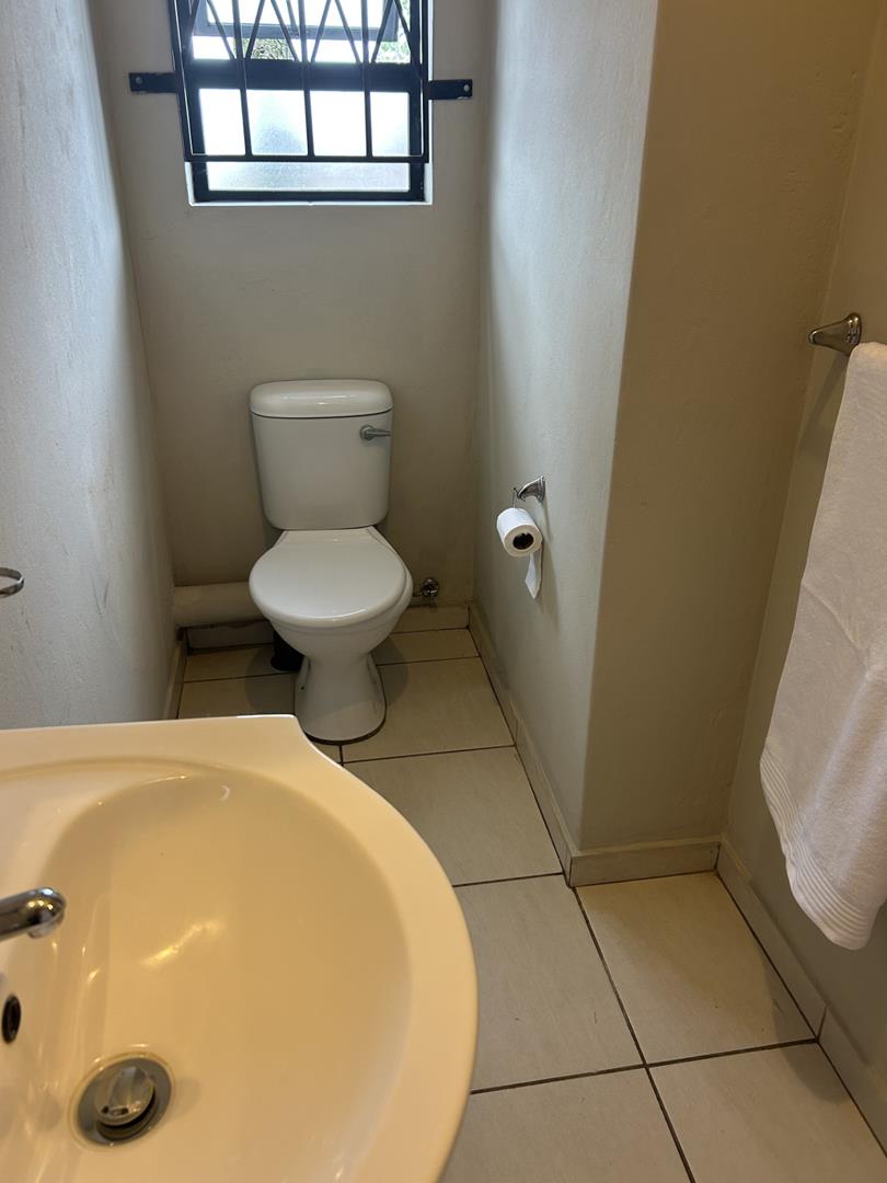 To Let 3 Bedroom Property for Rent in Crystal Park Gauteng