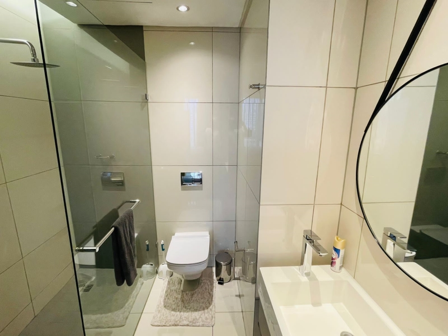 To Let 1 Bedroom Property for Rent in Sandown Gauteng