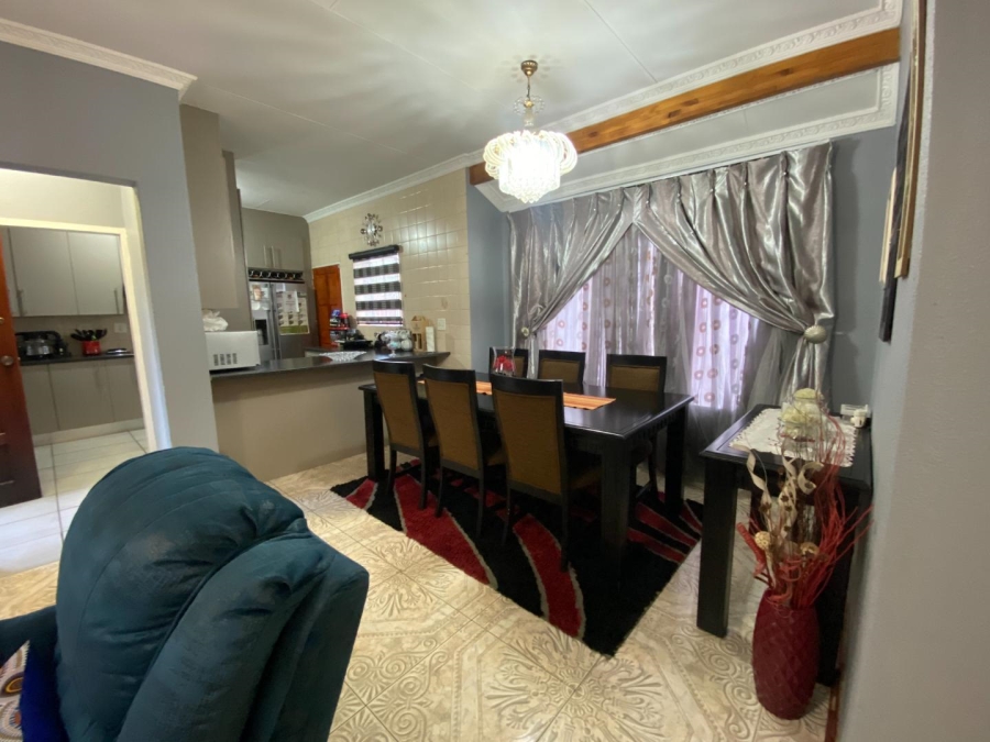3 Bedroom Property for Sale in Groblerpark Ext 9 Gauteng