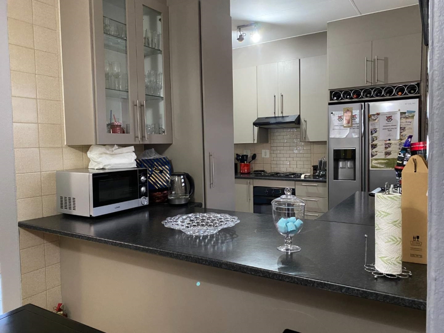 3 Bedroom Property for Sale in Groblerpark Ext 9 Gauteng