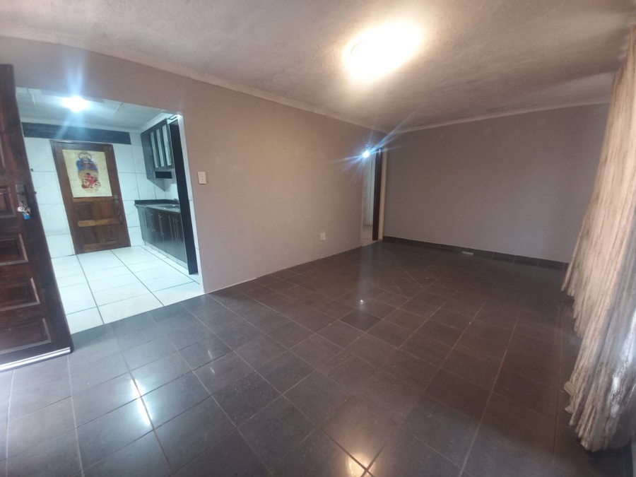 3 Bedroom Property for Sale in Bakerton Gauteng