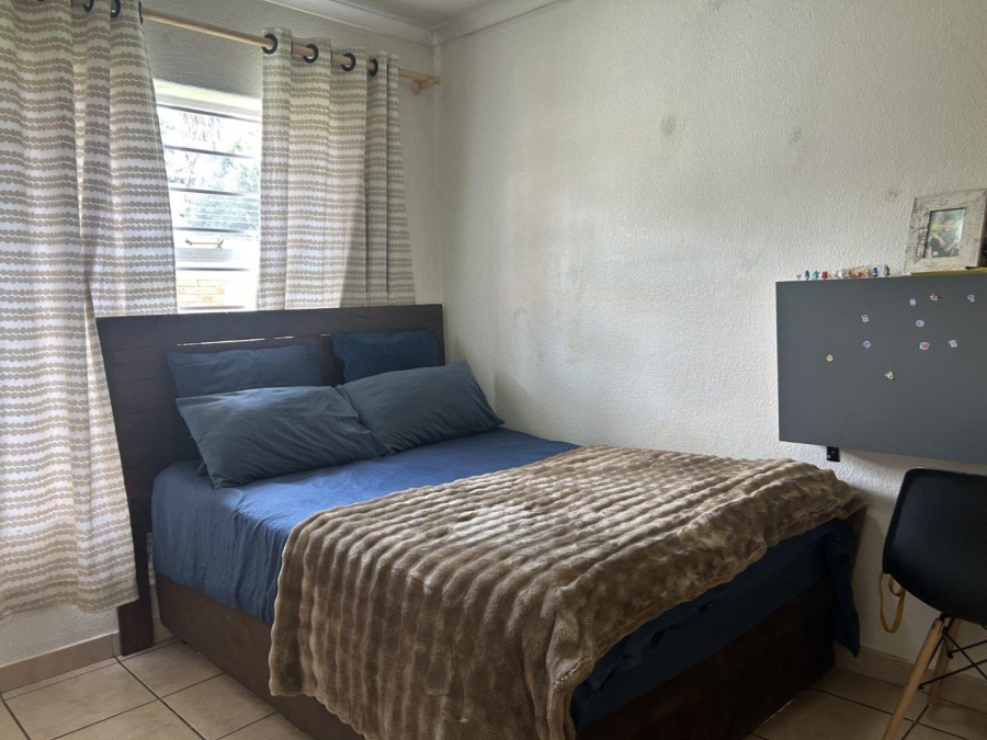 To Let 4 Bedroom Property for Rent in Glen Marais Gauteng