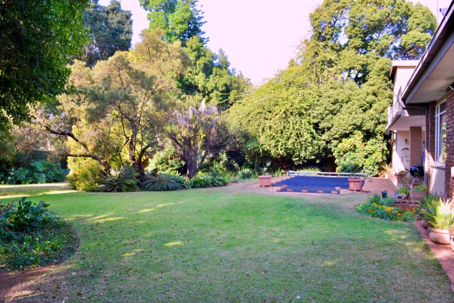 4 Bedroom Property for Sale in Ashlea Gardens Gauteng