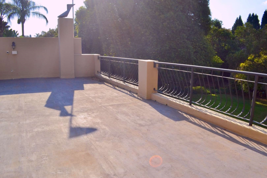 4 Bedroom Property for Sale in Ashlea Gardens Gauteng