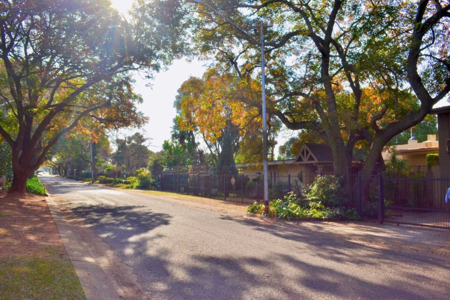 4 Bedroom Property for Sale in Ashlea Gardens Gauteng