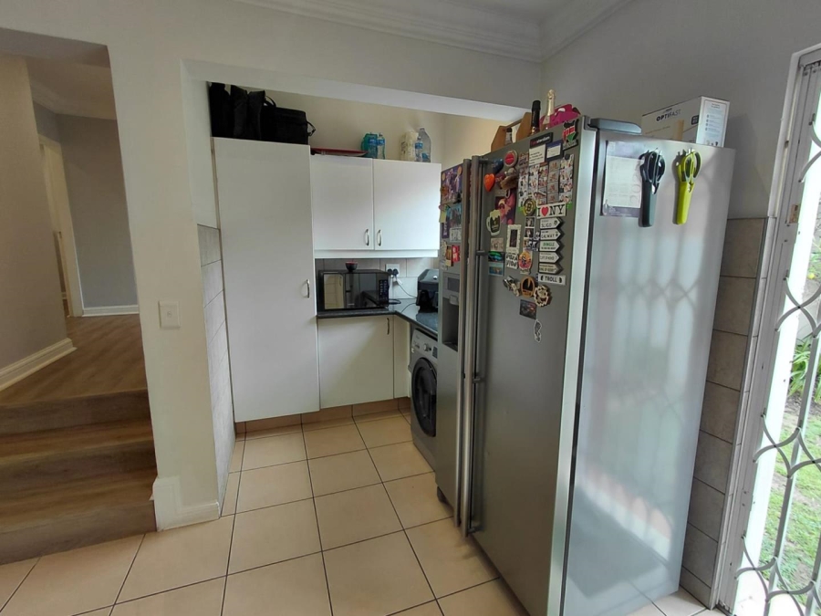 To Let 3 Bedroom Property for Rent in Douglasdale Gauteng