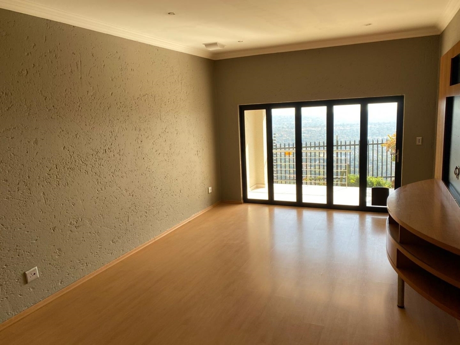 To Let 2 Bedroom Property for Rent in Northcliff Gauteng