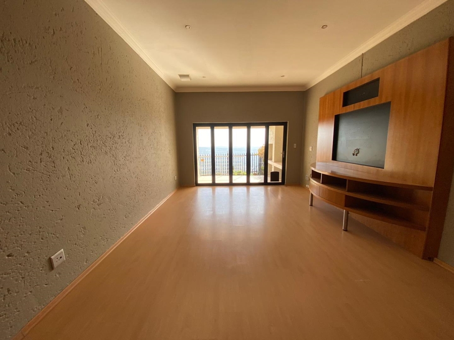 To Let 2 Bedroom Property for Rent in Northcliff Gauteng