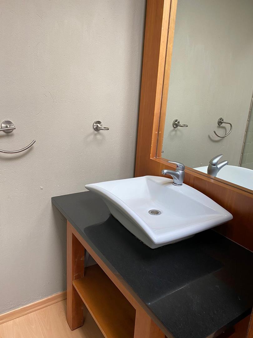 To Let 2 Bedroom Property for Rent in Northcliff Gauteng