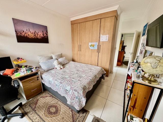 To Let 2 Bedroom Property for Rent in Morningside Gauteng