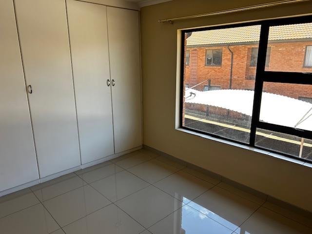 2 Bedroom Property for Sale in Florentia Gauteng