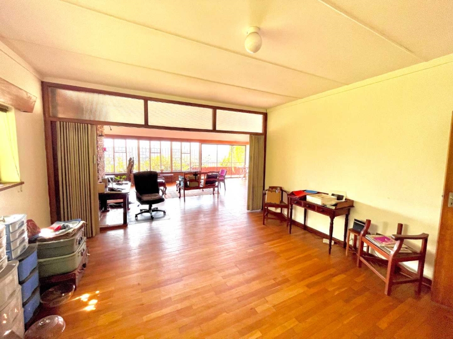 6 Bedroom Property for Sale in Muckleneuk Gauteng