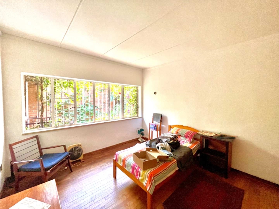 6 Bedroom Property for Sale in Muckleneuk Gauteng