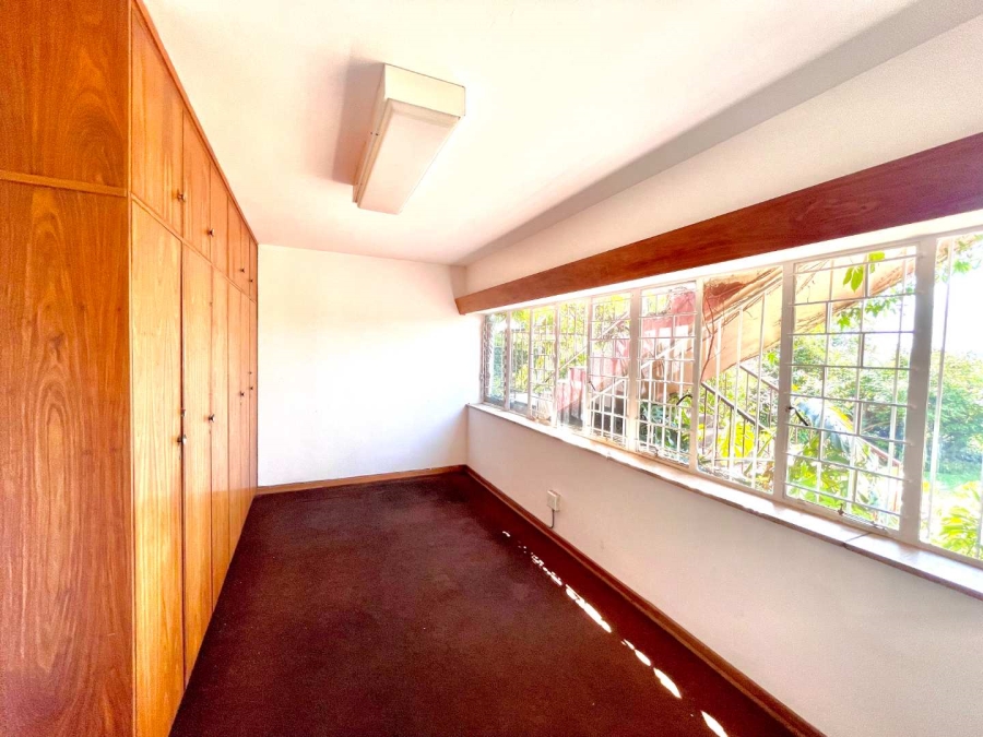 6 Bedroom Property for Sale in Muckleneuk Gauteng