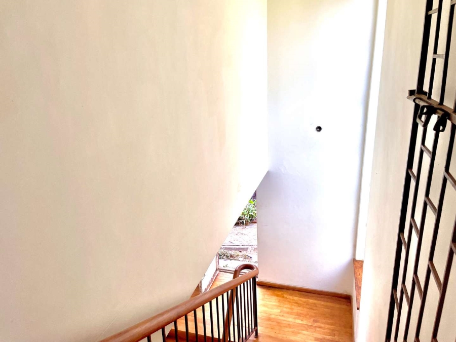 6 Bedroom Property for Sale in Muckleneuk Gauteng