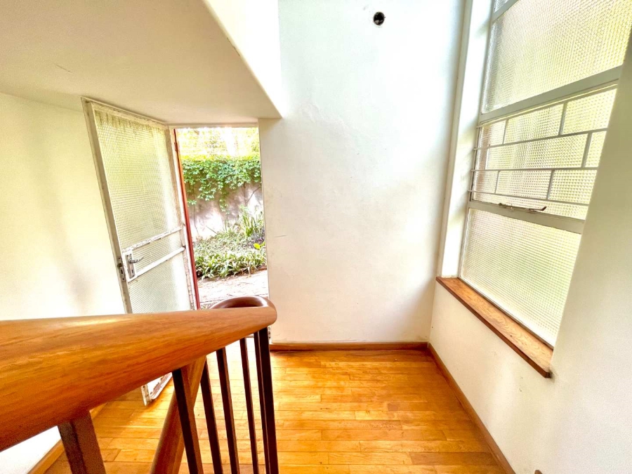 6 Bedroom Property for Sale in Muckleneuk Gauteng