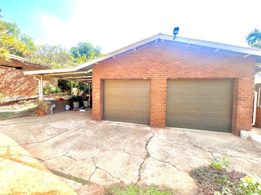 6 Bedroom Property for Sale in Muckleneuk Gauteng