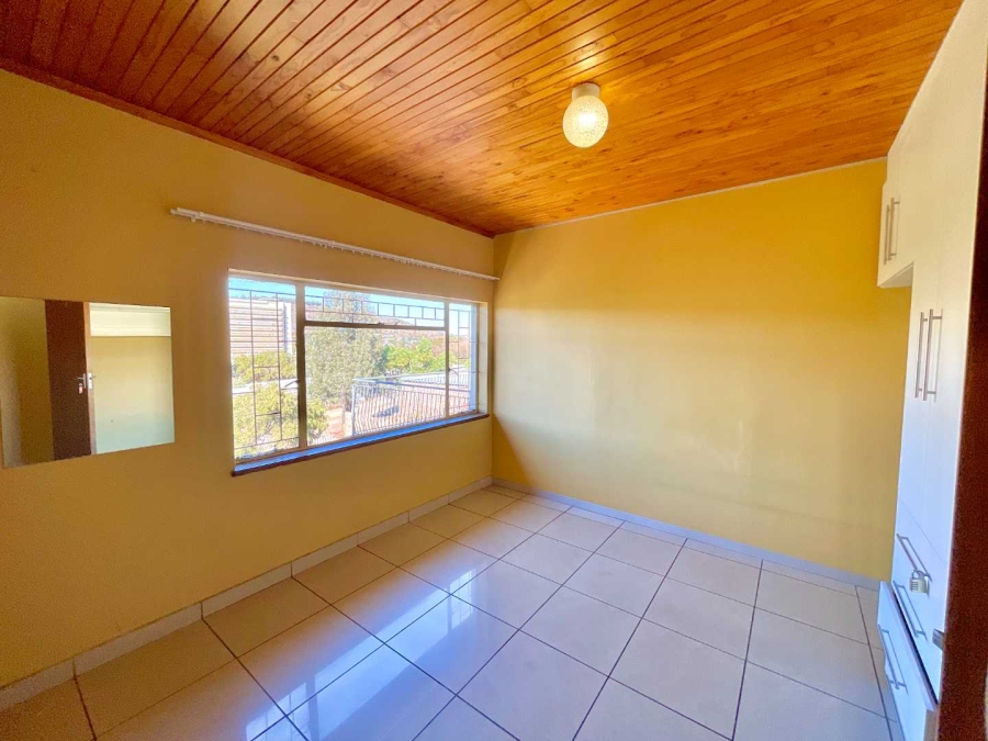 7 Bedroom Property for Sale in Lukasrand Gauteng