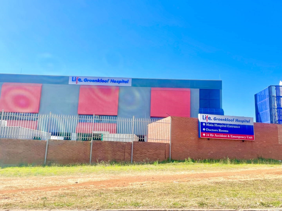 7 Bedroom Property for Sale in Lukasrand Gauteng