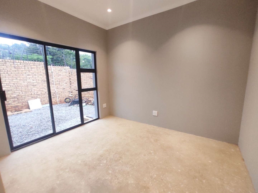 To Let 4 Bedroom Property for Rent in Allens Nek Gauteng