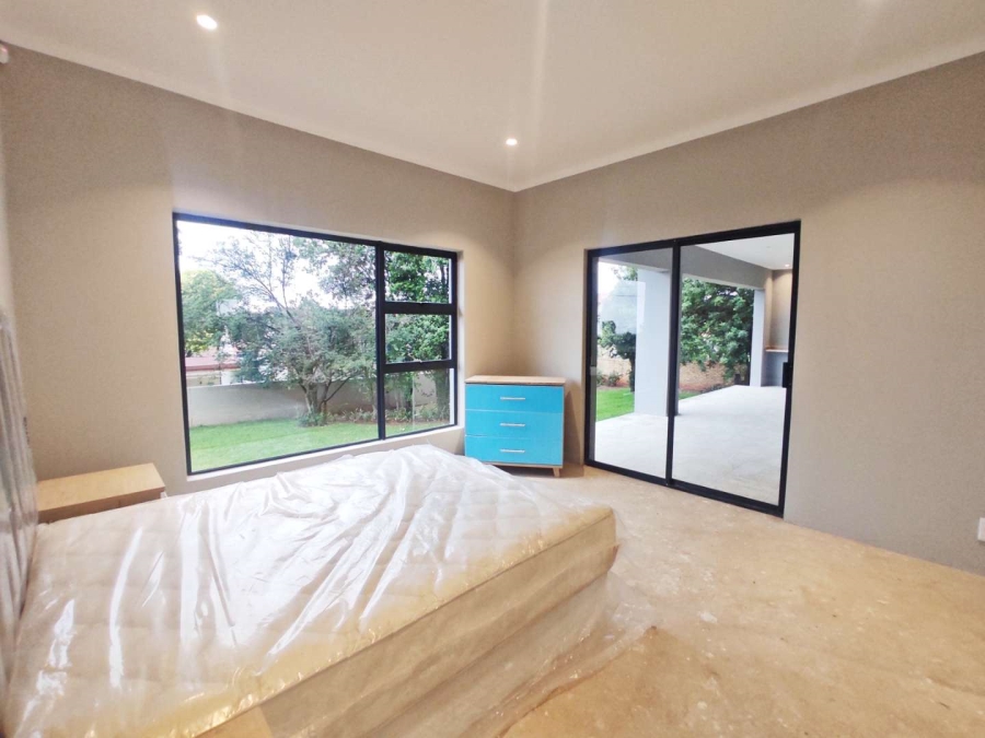 To Let 4 Bedroom Property for Rent in Allens Nek Gauteng