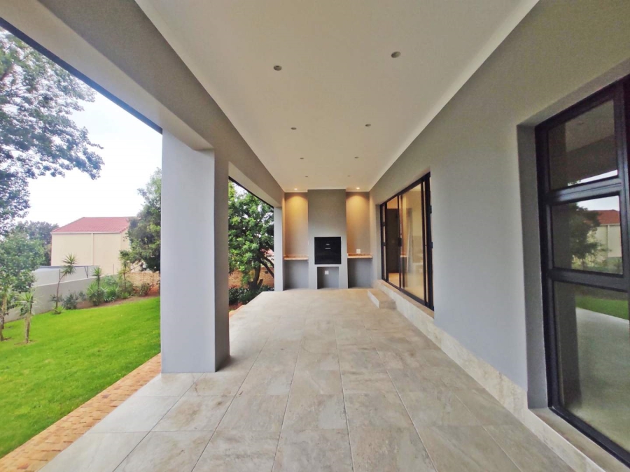 To Let 4 Bedroom Property for Rent in Allens Nek Gauteng