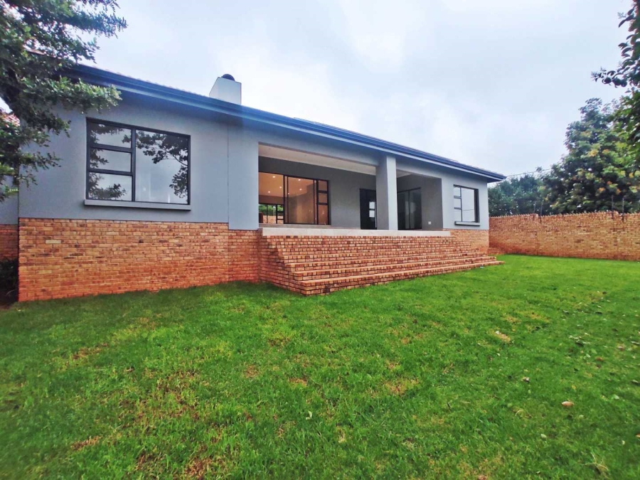 To Let 4 Bedroom Property for Rent in Allens Nek Gauteng