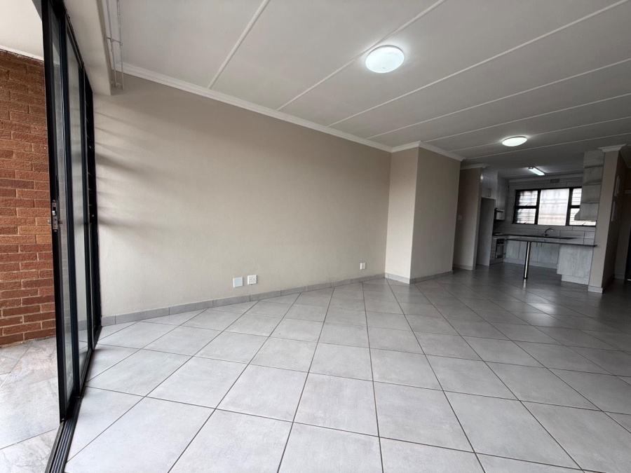 2 Bedroom Property for Sale in New Redruth Gauteng