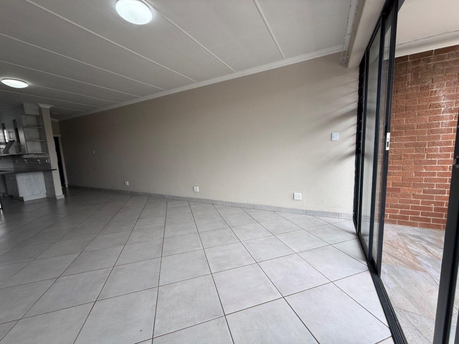 2 Bedroom Property for Sale in New Redruth Gauteng