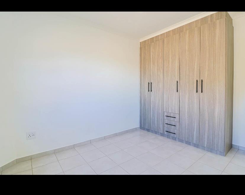 To Let 2 Bedroom Property for Rent in Brackendowns Gauteng