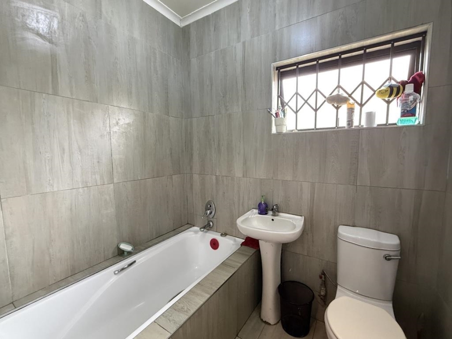 To Let 3 Bedroom Property for Rent in Hamberg Gauteng