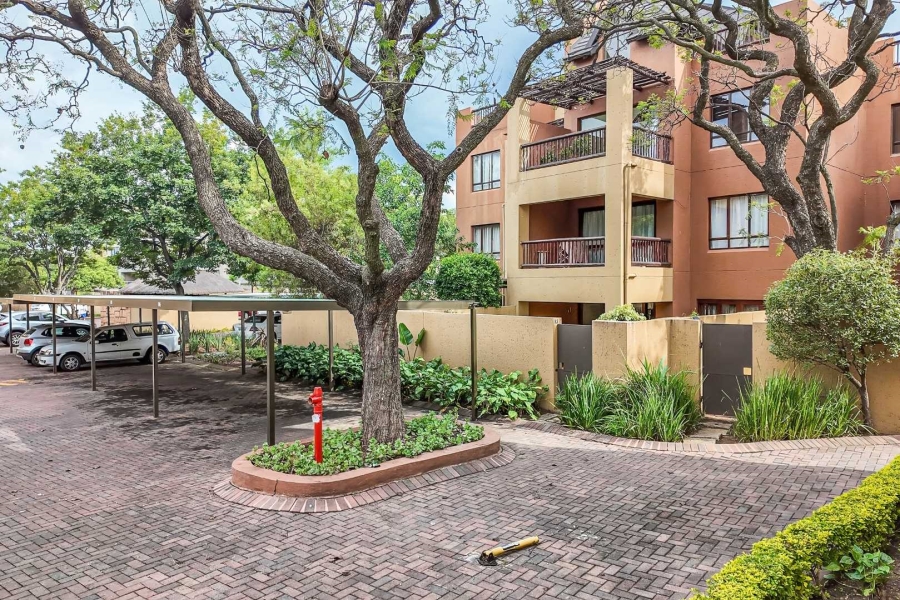 1 Bedroom Property for Sale in Lonehill Gauteng