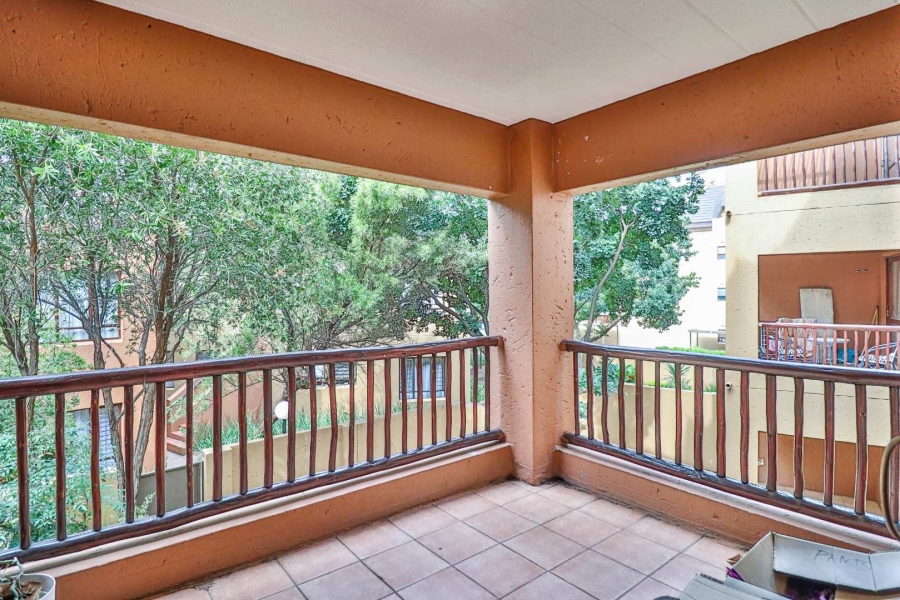 1 Bedroom Property for Sale in Lonehill Gauteng
